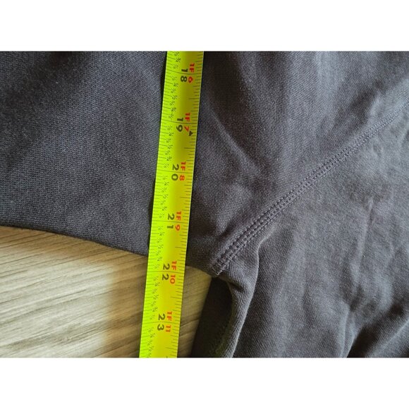 Gymshark Crest Mens Black Crewneck Sweatshirt Size L - Picture 7 of 7